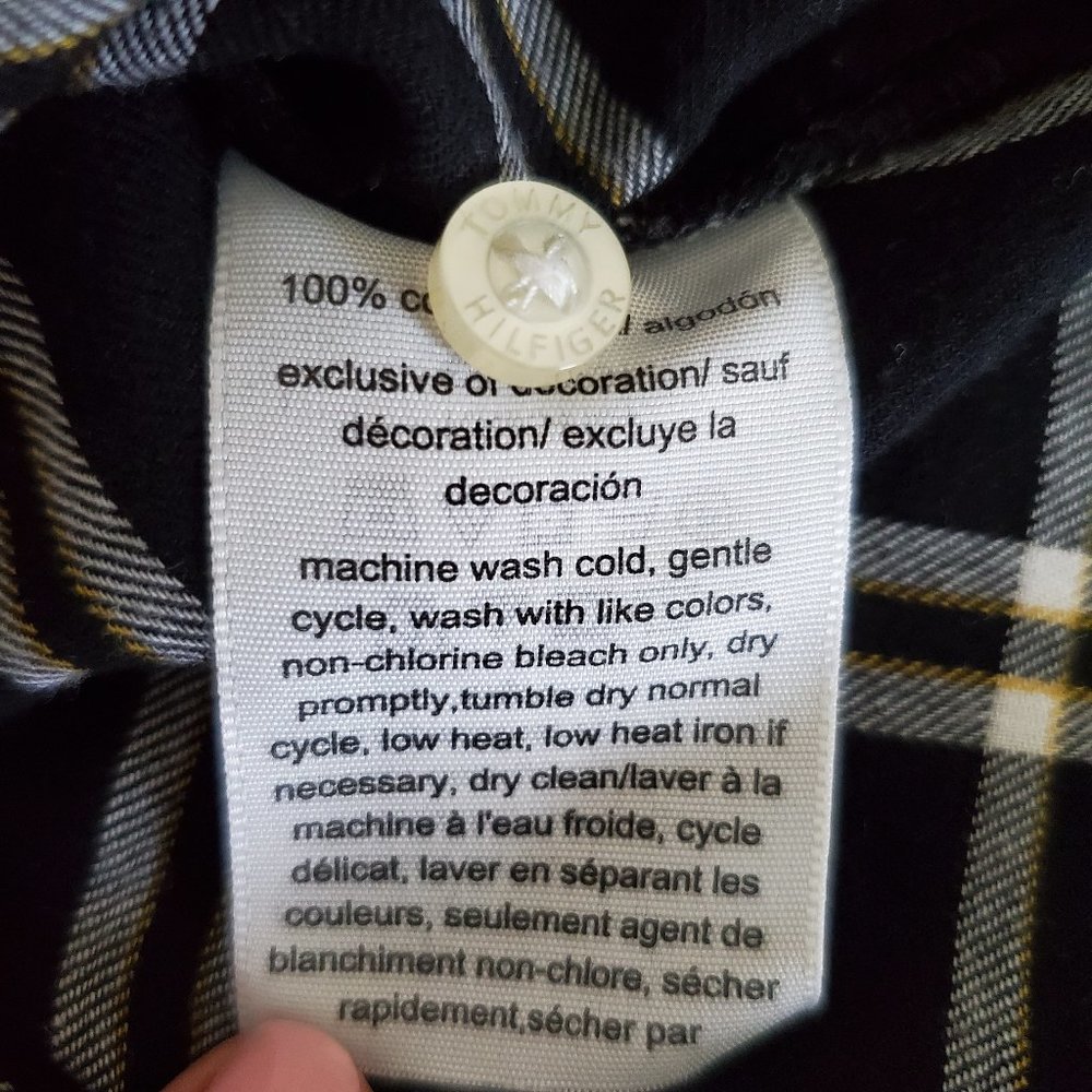 Tommy Hilfiger women's black plaid flannel button down size large - Picture 4 of 10